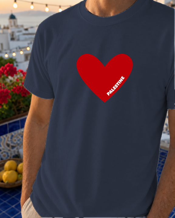 Watermello mockup | TShirt - Pali Heart | Navy | model